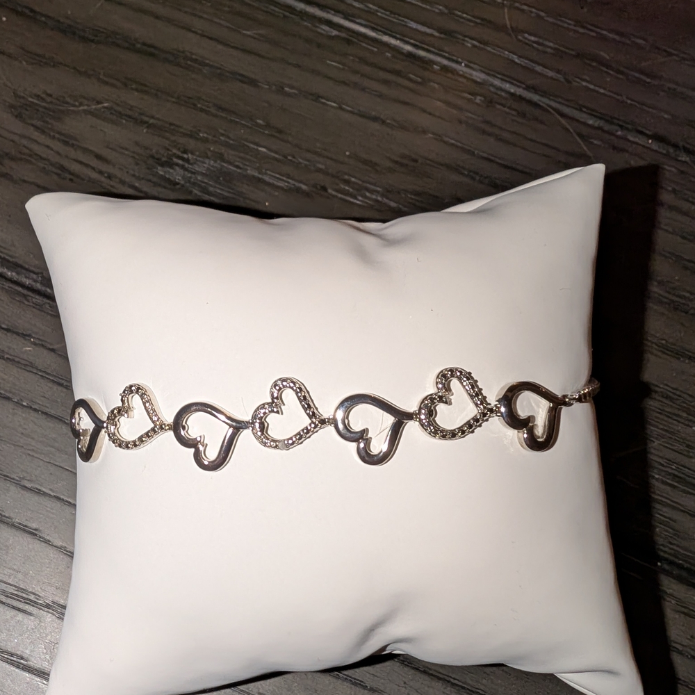 Silver Heart Bracelet